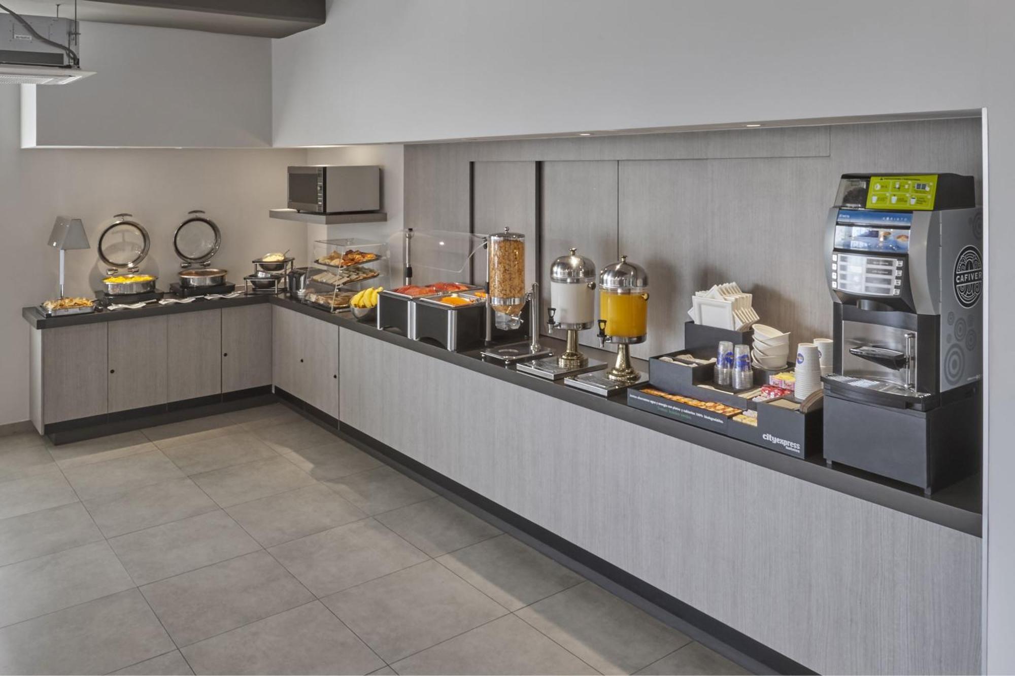 City Express Junior By Marriott Puebla Angelopolis Екстер'єр фото
